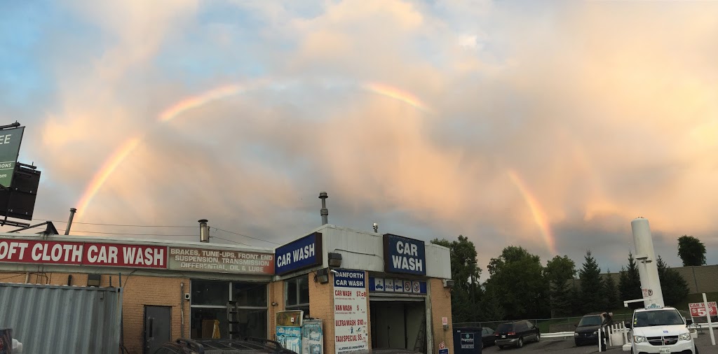 Danforth Gas & Wash | 3561 Danforth Ave, Scarborough, ON M1L 1E3, Canada | Phone: (416) 699-0638