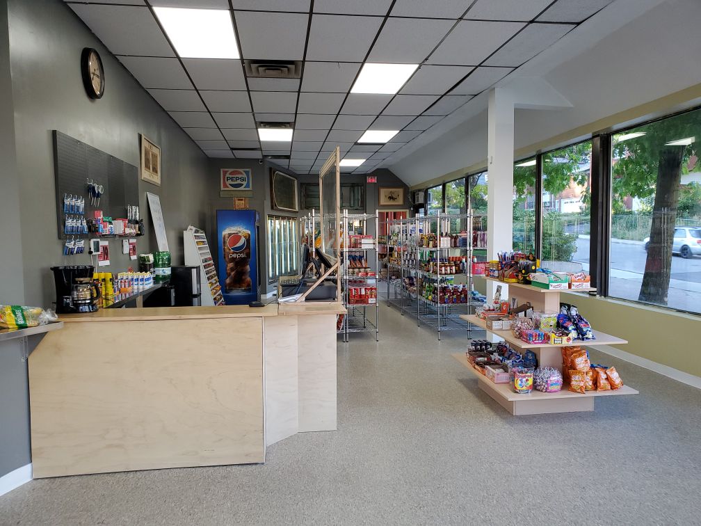 Oakridge Variety | 60 Danforth Rd, Scarborough, ON M1L 3W4, Canada | Phone: (416) 686-2352