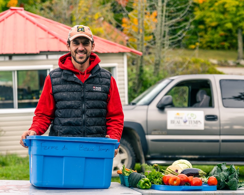 Fairweather Farm / Ferme du Beau Temps | 329 Côte St Charles, Papineauville, QC J0V 1R0, Canada | Phone: (438) 350-6568