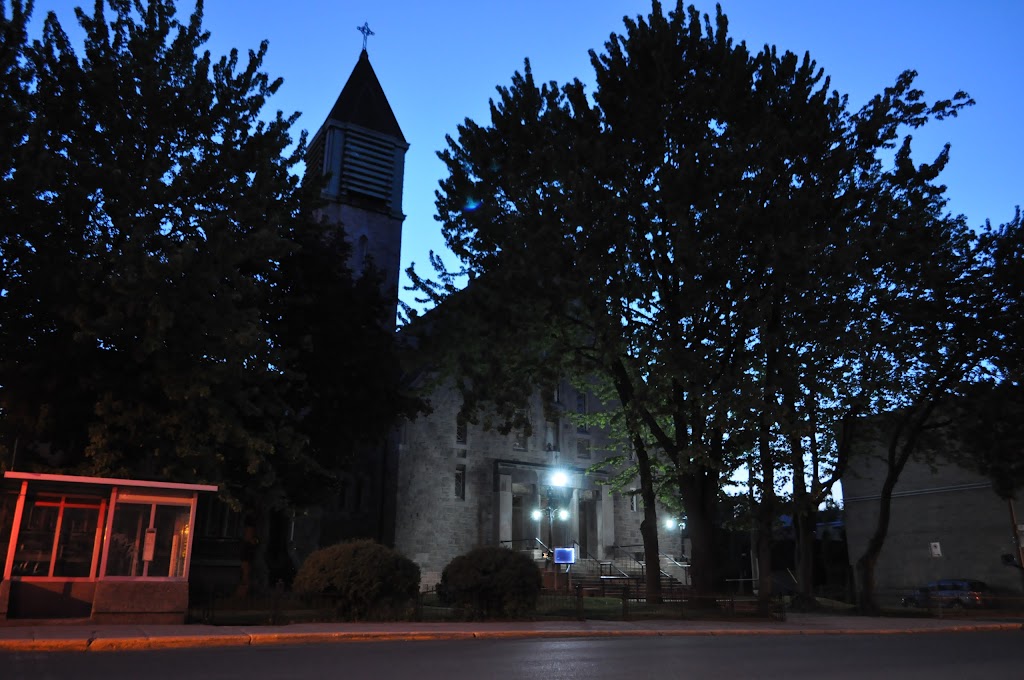 Église Adventiste du 7ème Jour Hispanique de Montréal | 4141 Av Bannantyne, Verdun, QC H4G 1C4, Canada | Phone: (514) 374-0711