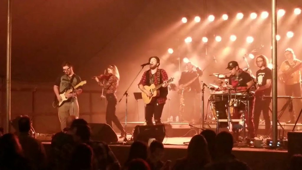 GROUPE DE MUSIQUE CHANSONNIER DJ FÊTE | 3400 Bd L.-P.-Normand, Trois-Rivières, QC G9B 0G2, Canada | Phone: (819) 698-3514