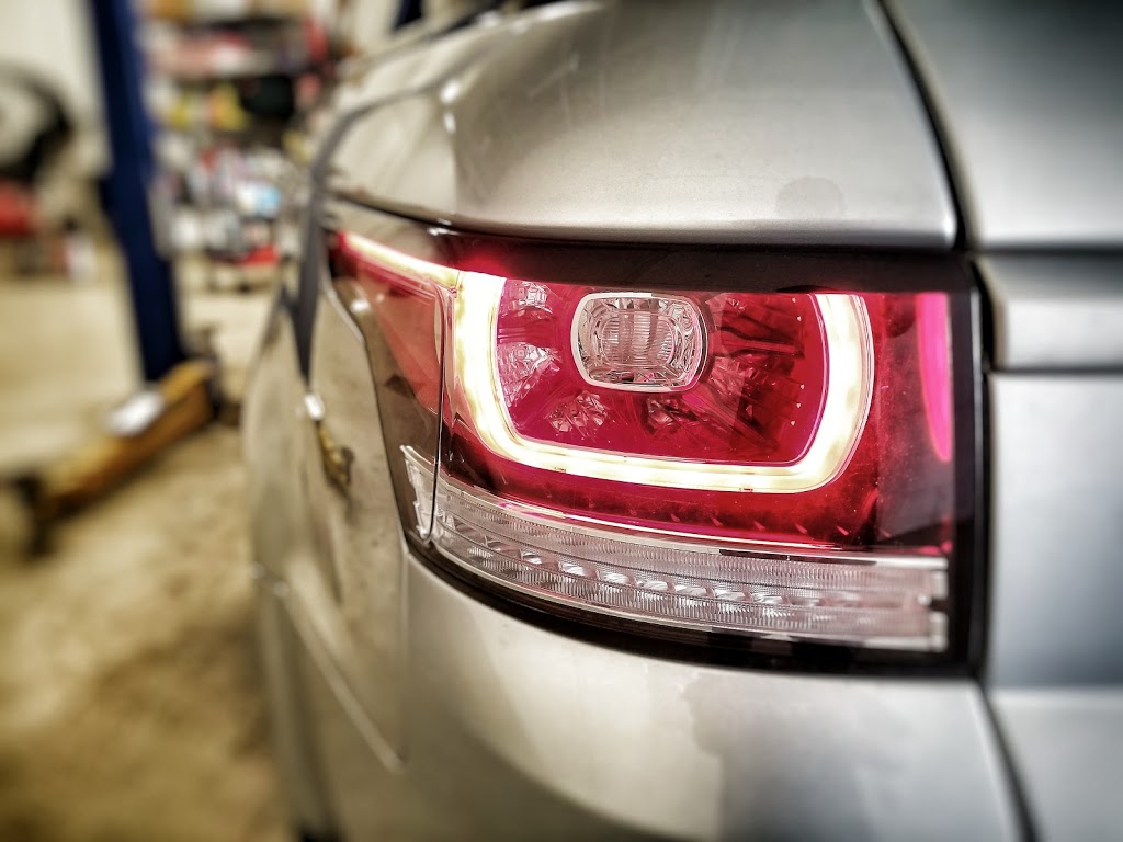 Mecano Autoworks Inc. | 7175 Tranmere Dr #2, Mississauga, ON L5S 1N4, Canada | Phone: (905) 486-0271