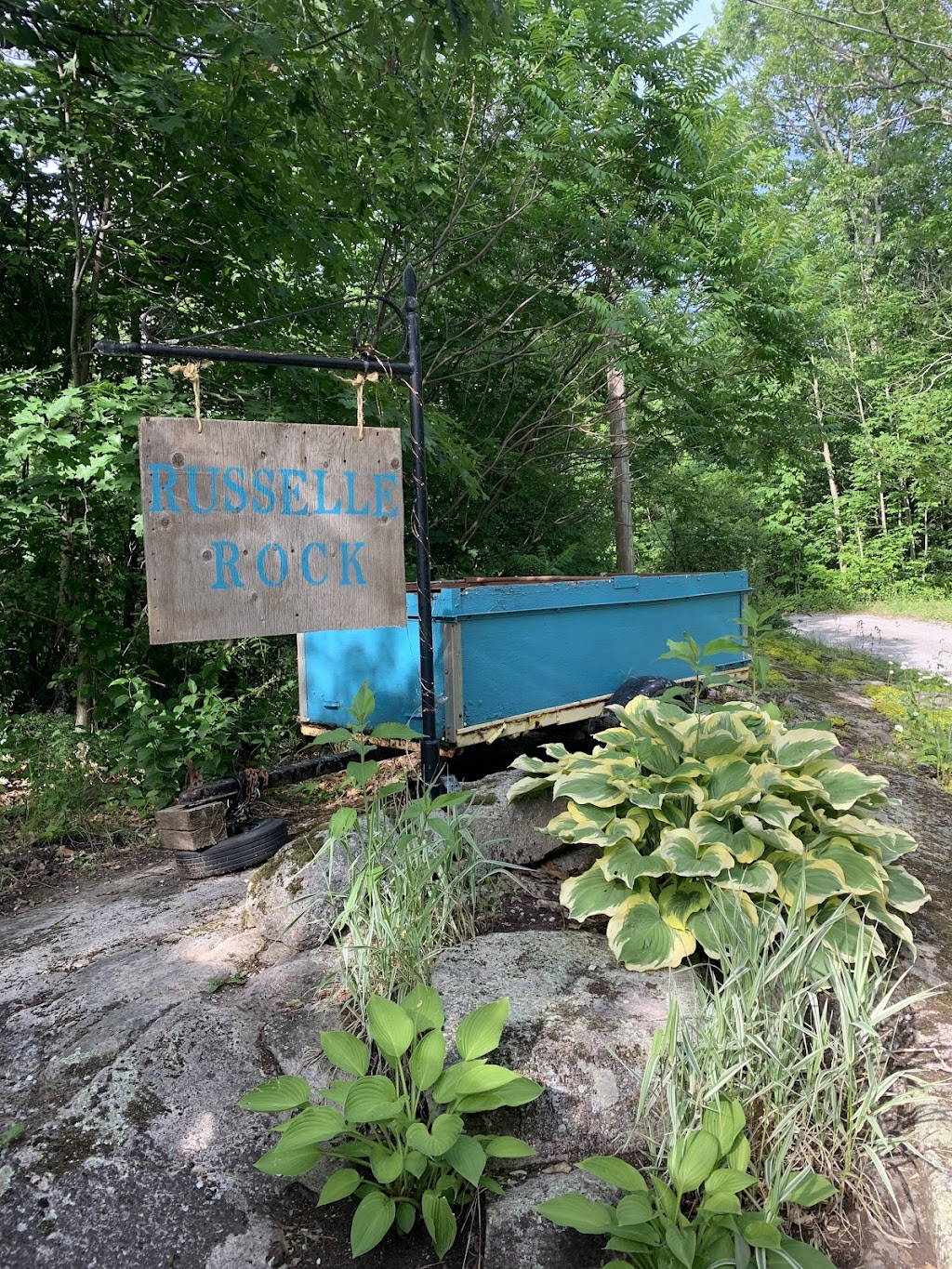 RusselleRock | 1704 Greenwood Ln E, Lakefield, ON K0L 2H0, Canada | Phone: (416) 712-2280