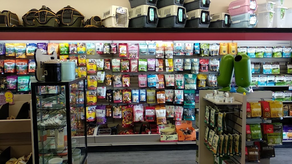 Global Pet Foods | 101 Osler Dr, Dundas, ON L9H 4H4, Canada | Phone: (905) 628-8700