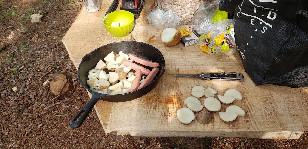 Manuels Camping | 3764 NB-115, Notre-Dame, NB E4V 2J2, Canada | Phone: (506) 801-3362