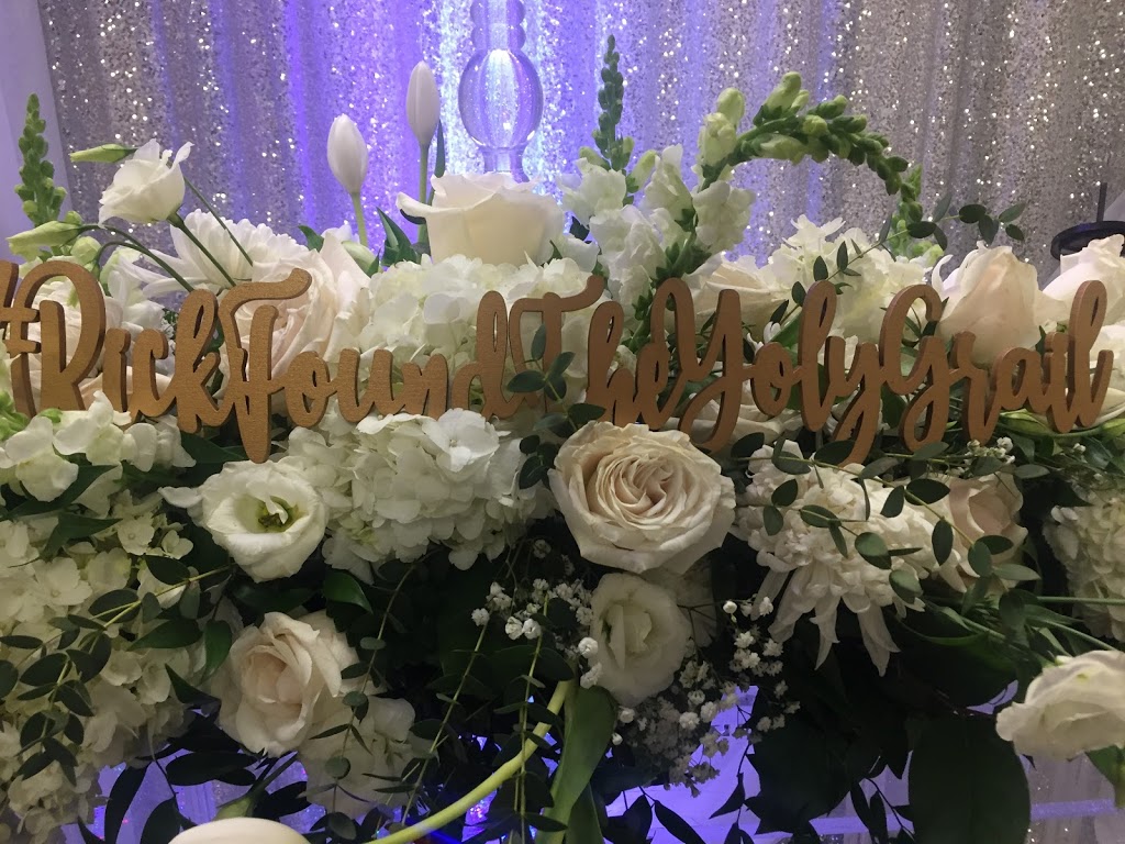 Adourian Florals | 18 Pebblecreek Dr, Kitchener, ON N2A 4J8, Canada | Phone: (519) 404-5156