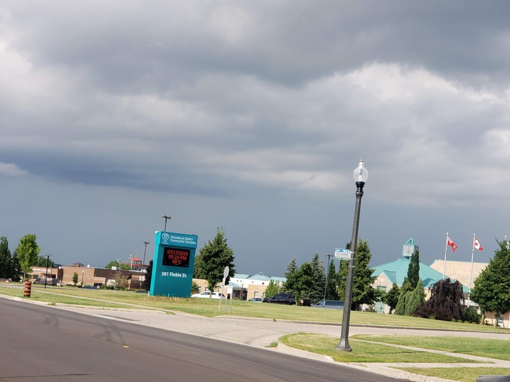 Woodstock District Community Complex | 381 Finkle St, Woodstock, ON N4V 1A3, Canada | Phone: (519) 421-3484