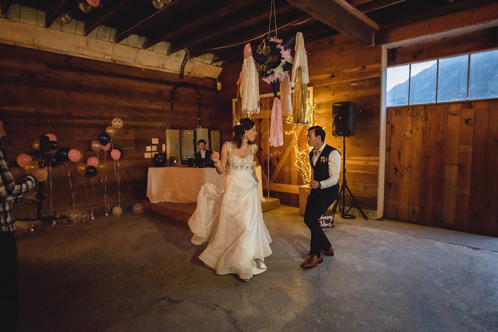 Coast Mountain DJs | 7414 Pioneer St, Pemberton, BC V0N 2L0, Canada | Phone: (604) 935-9358