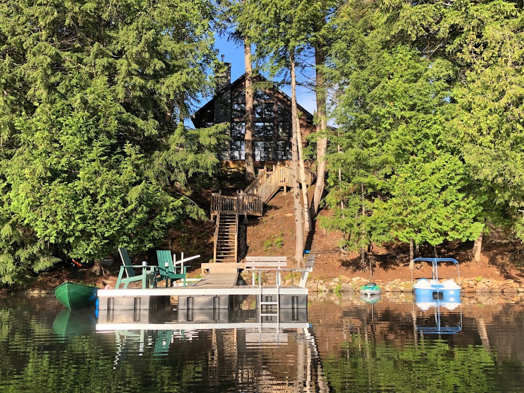 Chalet Beausoleil | 3722 Chem. des Pins Rouges, Les Laurentides, QC J0T 1M0, Canada | Phone: (613) 862-2185