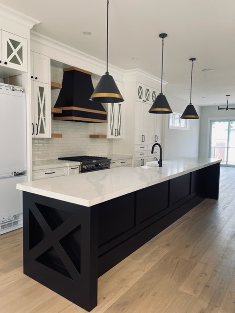 Custom Craft Kitchen Cabinet | 243080 Range Rd 281A, Chestermere, AB T1X 2B9, Canada | Phone: (403) 836-1746