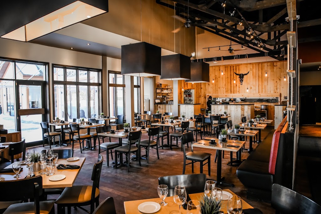 AX Hotel | 860 Rue Lalonde, Mont-Tremblant, QC J8E 1A1, Canada | Phone: (888) 429-6000