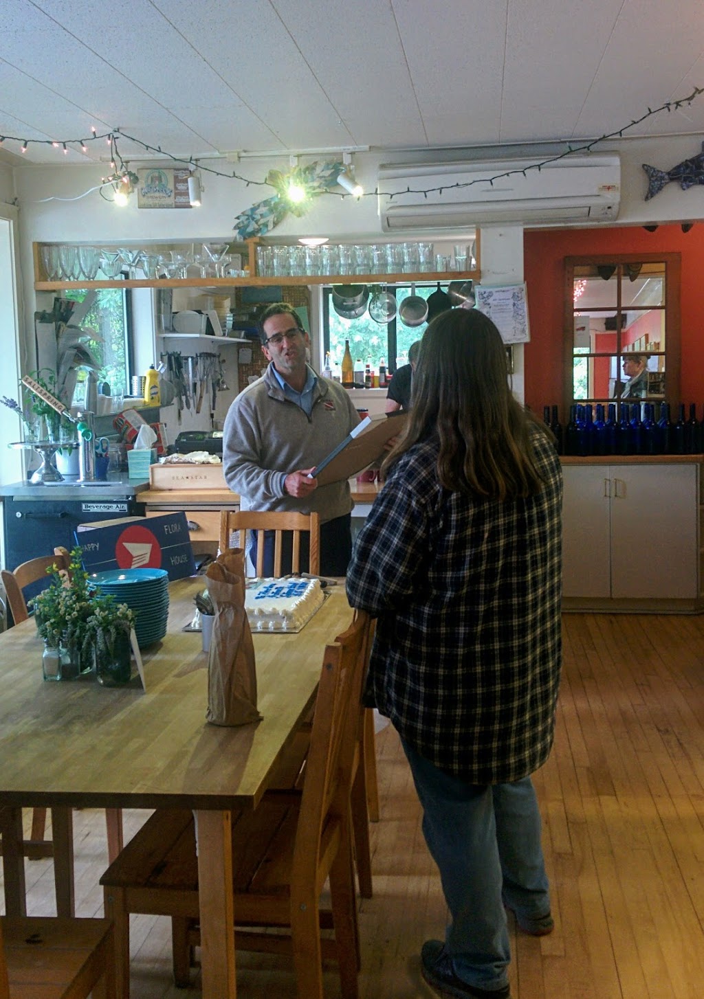 Saturna General Store & Freight | 101 Narvaez Bay Rd, Saturna, BC V0N 2Y0, Canada | Phone: (250) 539-2936