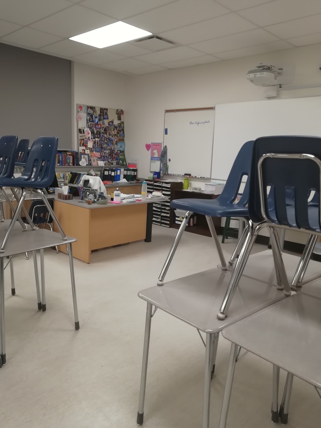Ross Sheppard School | 13546 111 Ave NW, Edmonton, AB T5M 2P2, Canada | Phone: (780) 448-5000