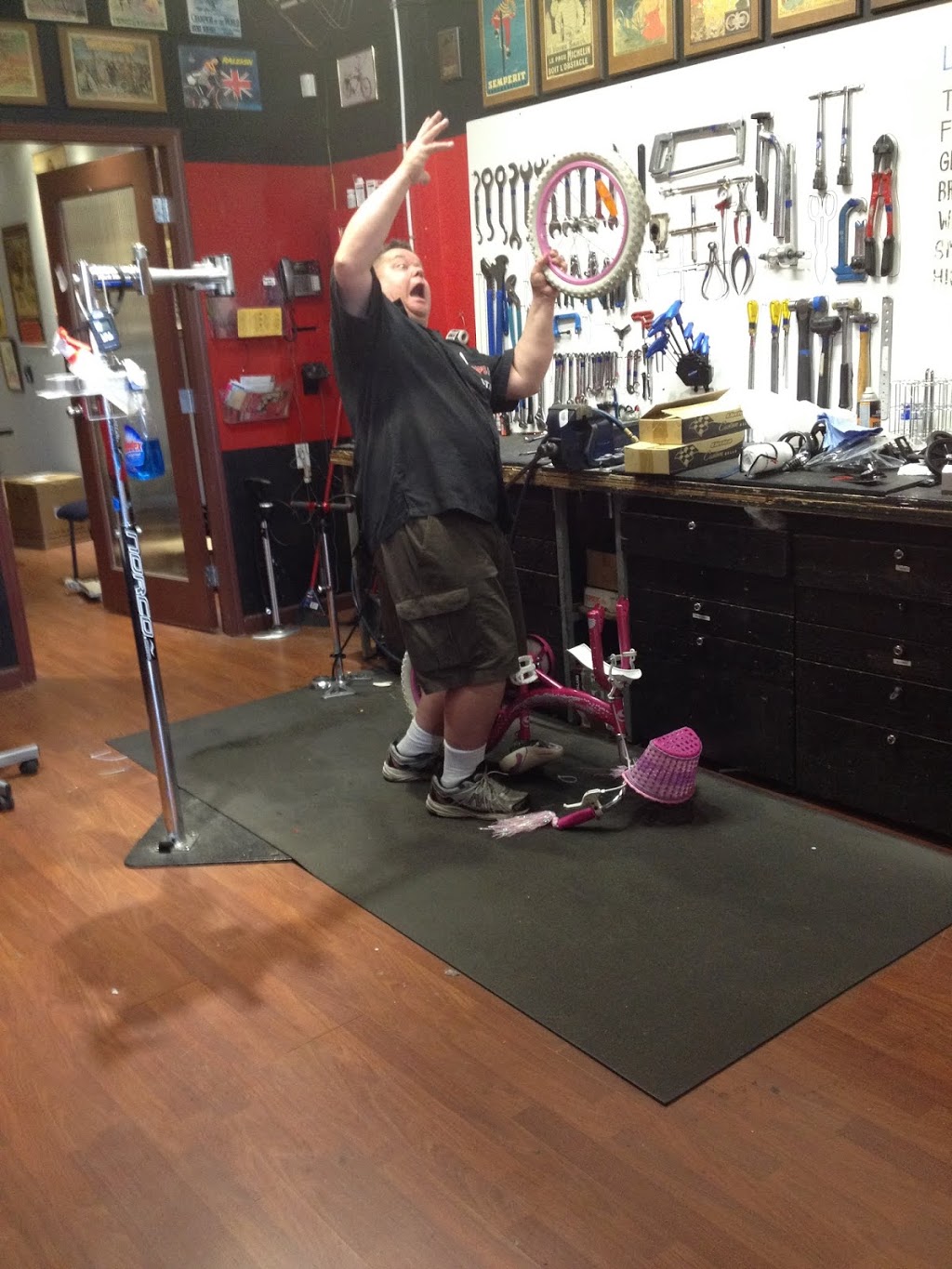 Caps Bicycles Langley | 20306 Logan Ave, Langley City, BC V3A 4L7, Canada | Phone: (604) 534-7718