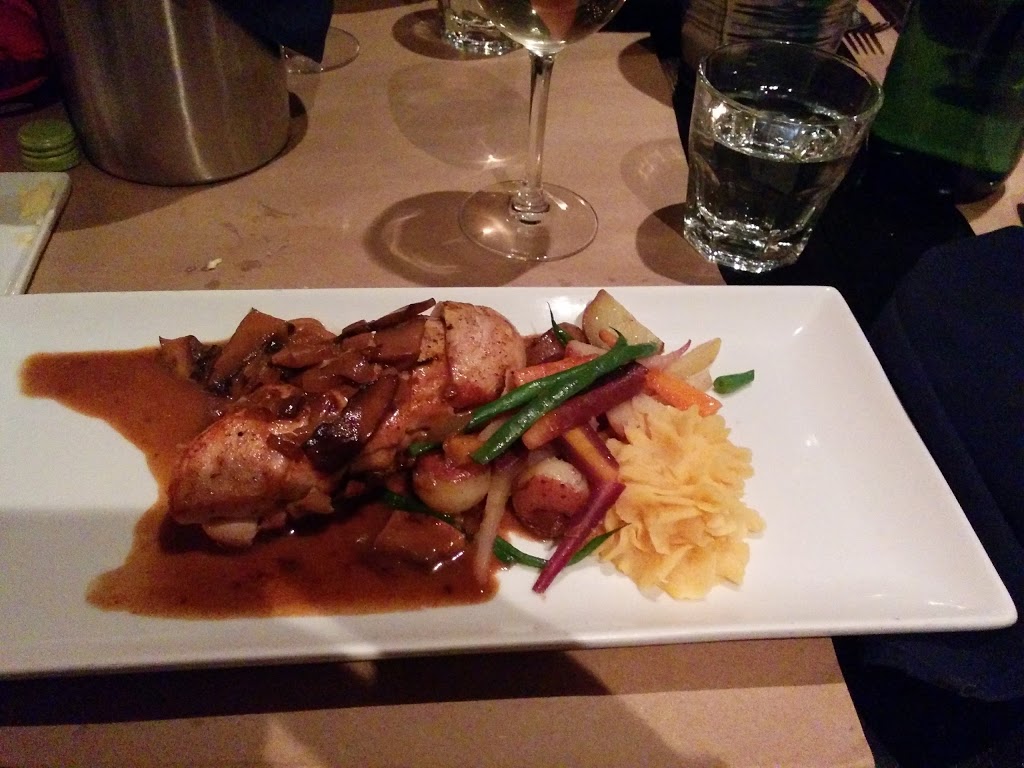Bistrobistro | 170 Boulevard Monseigneur-Langlois, Salaberry-de-Valleyfield, QC J6S 0A7, Canada | Phone: (450) 747-3331