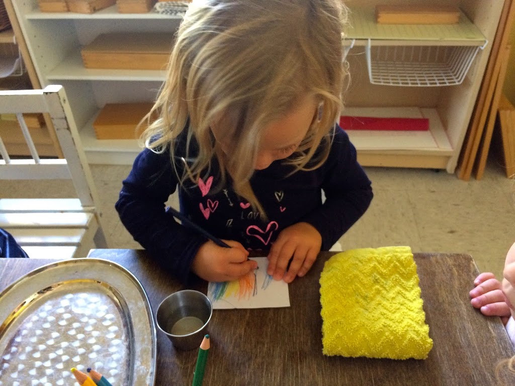 Meadow Creek Montessori East | 290 Cundles Rd E, Barrie, ON L4M 6L1, Canada | Phone: (705) 792-1904