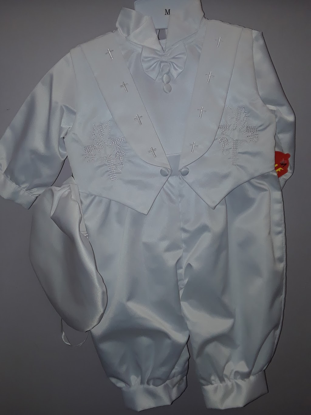 Model Club Fashion Design | 10632 98 St NW, Edmonton, AB T5H 2N7, Canada | Phone: (780) 990-1229