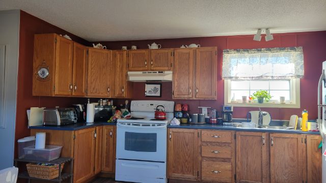 Nova Pro Painting | 106 Main St, Port Hood, NS B0E 2W0, Canada | Phone: (902) 302-4685