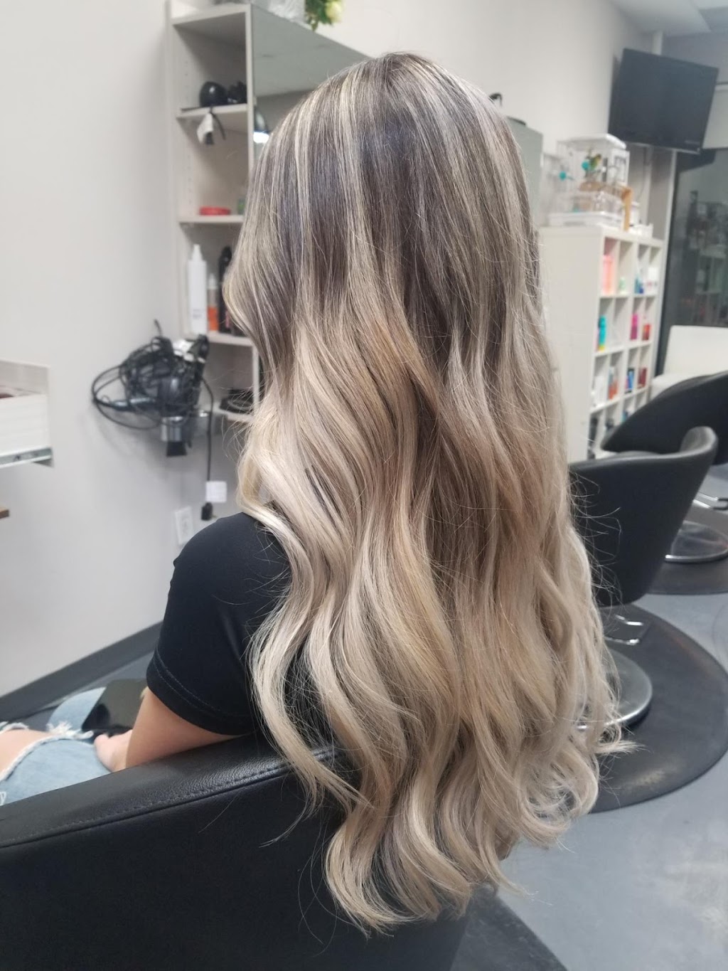 Salon Lime Coiffure LAVAL | 1309 Boul. de la Concorde O., Laval, QC H7N 5Y4, Canada | Phone: (450) 933-3932