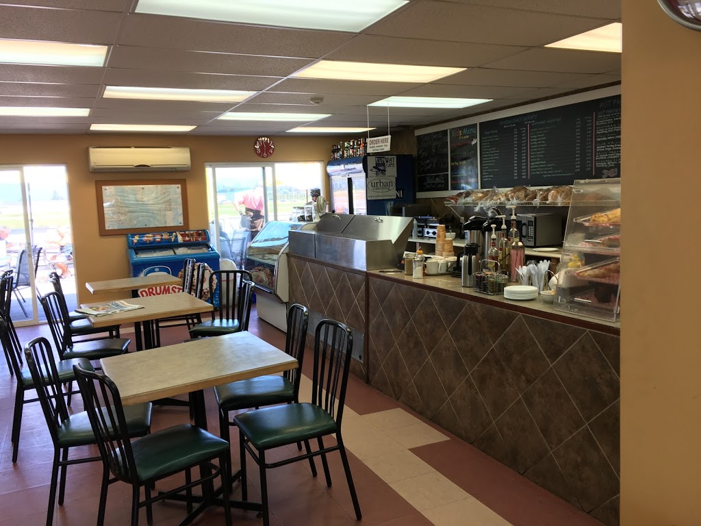 Runway Cafe | 18799 Airport Way #102, Pitt Meadows, BC V2W 6P3, Canada | Phone: (604) 460-8121