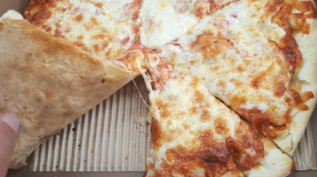 Tonys pizza | 980 Dundas St, London, ON N5W 3A2, Canada | Phone: (519) 455-4520