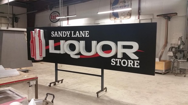 PM Signs Saskatoon | 810 58 St E, Saskatoon, SK S7K 5Z4, Canada | Phone: (306) 934-8812