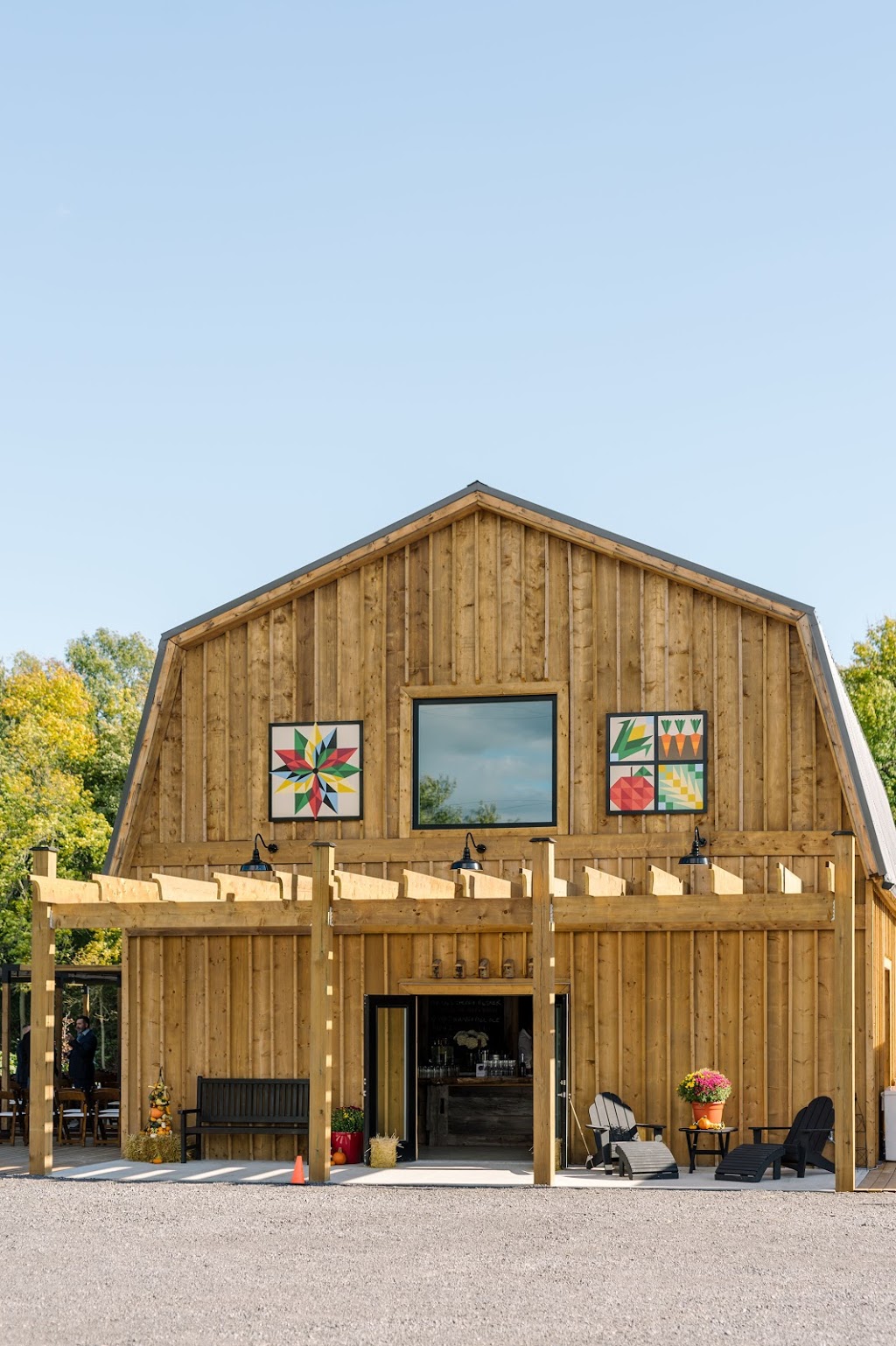 Carsons Garden + Market | 1317 Wilson Rd, Hillier, ON K0K 2J0, Canada | Phone: (613) 243-2492