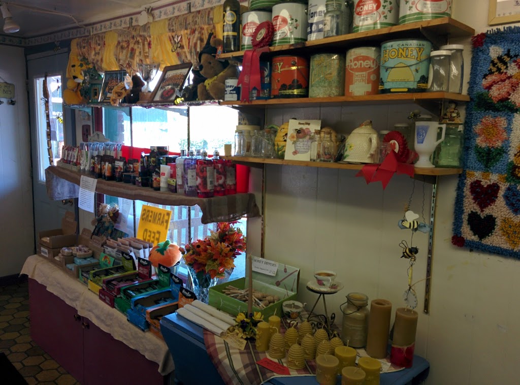 Crerars Honey | 8214 Bank St, Vernon, ON K0A 3J0, Canada | Phone: (613) 821-2133