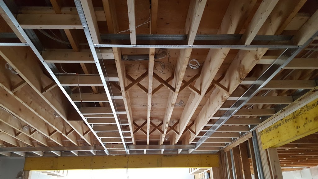 Reno Master | 10090 Aspen Ln, Windsor, ON N8R 2B8, Canada | Phone: (647) 880-7033
