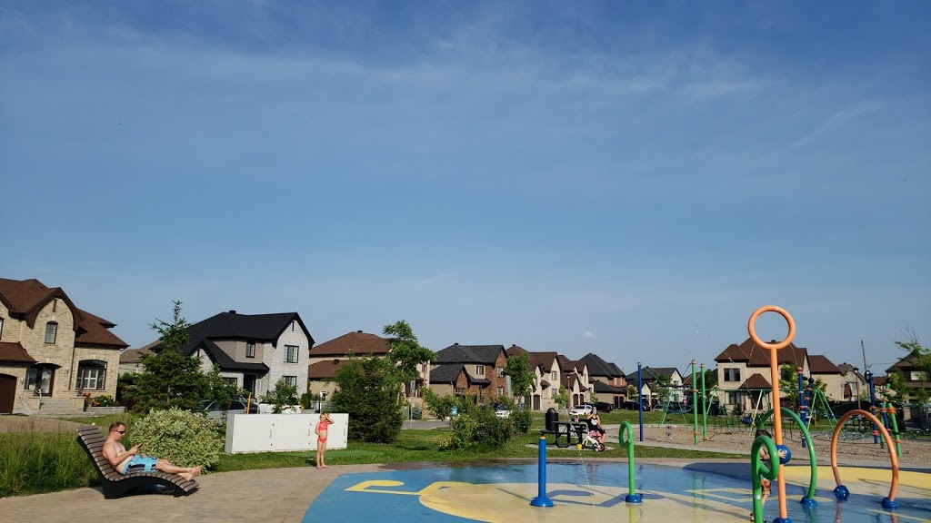 Parc Mozart | Rue Mozart, Vaudreuil-Dorion, QC J7V, Canada