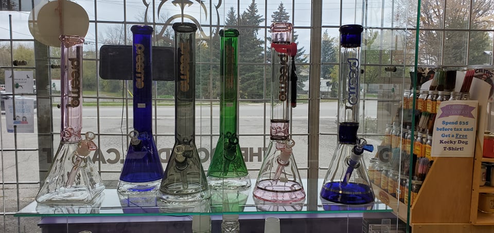 Your Bong Shop | 435 Mara Rd Unit B, Beaverton, ON L0K 1A0, Canada | Phone: (905) 960-4519