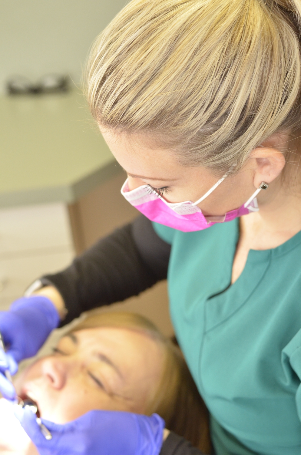 Sturgeon Creek Dental | 3025 Portage Ave, Winnipeg, MB R3K 2E2, Canada | Phone: (204) 958-9500