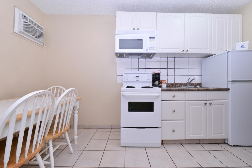Canadas Best Value Inn & Suites Vernon | 4006 32 St, Vernon, BC V1T 5T9, Canada | Phone: (250) 549-1241