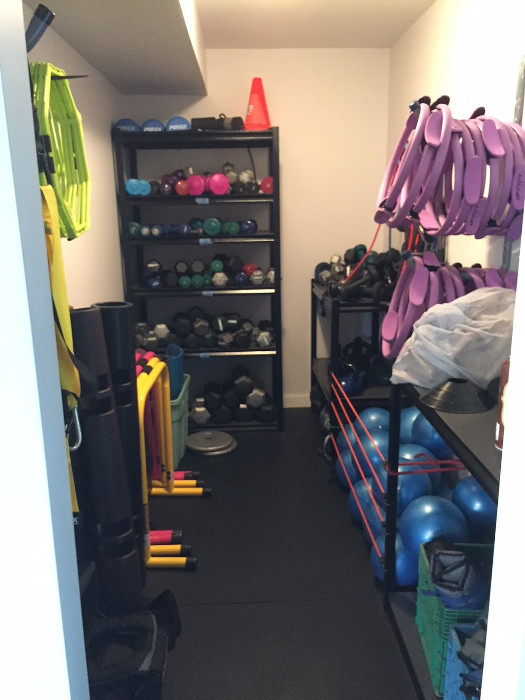 Studio-Fit | 3 Limosano St, Seagrave, ON L0C 1G0, Canada | Phone: (905) 435-5473