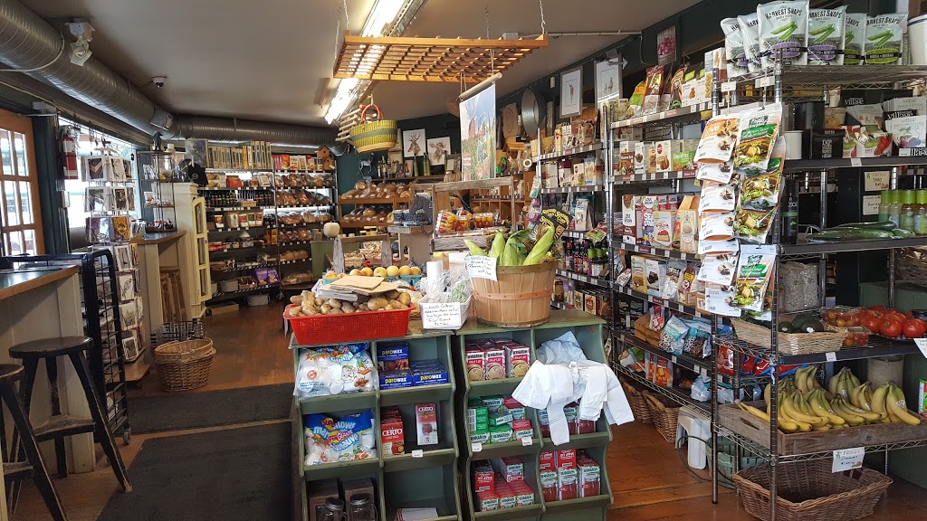 Deep Cove Market | 10940 W Saanich Rd, North Saanich, BC V8L 5R9, Canada | Phone: (250) 656-2547