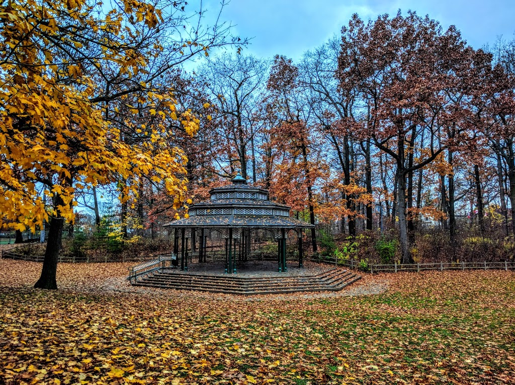 Kew Gardens | 2075 Queen St E, Toronto, ON M4E 2N9, Canada | Phone: (416) 392-2489