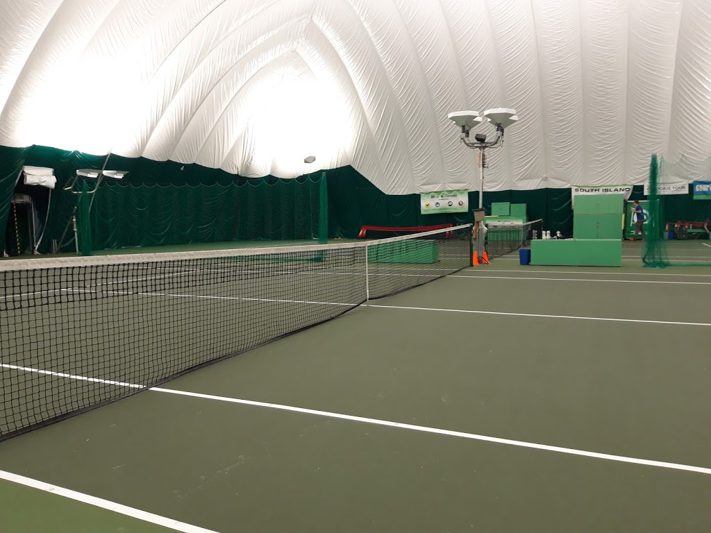 Oak Bay Recreation Centre | 1975 Bee St, Victoria, BC V8R 5E6, Canada | Phone: (250) 595-7946