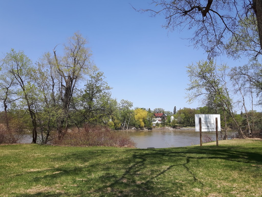 Elmwood Park | Glenelm, Winnipeg, MB R2K, Canada