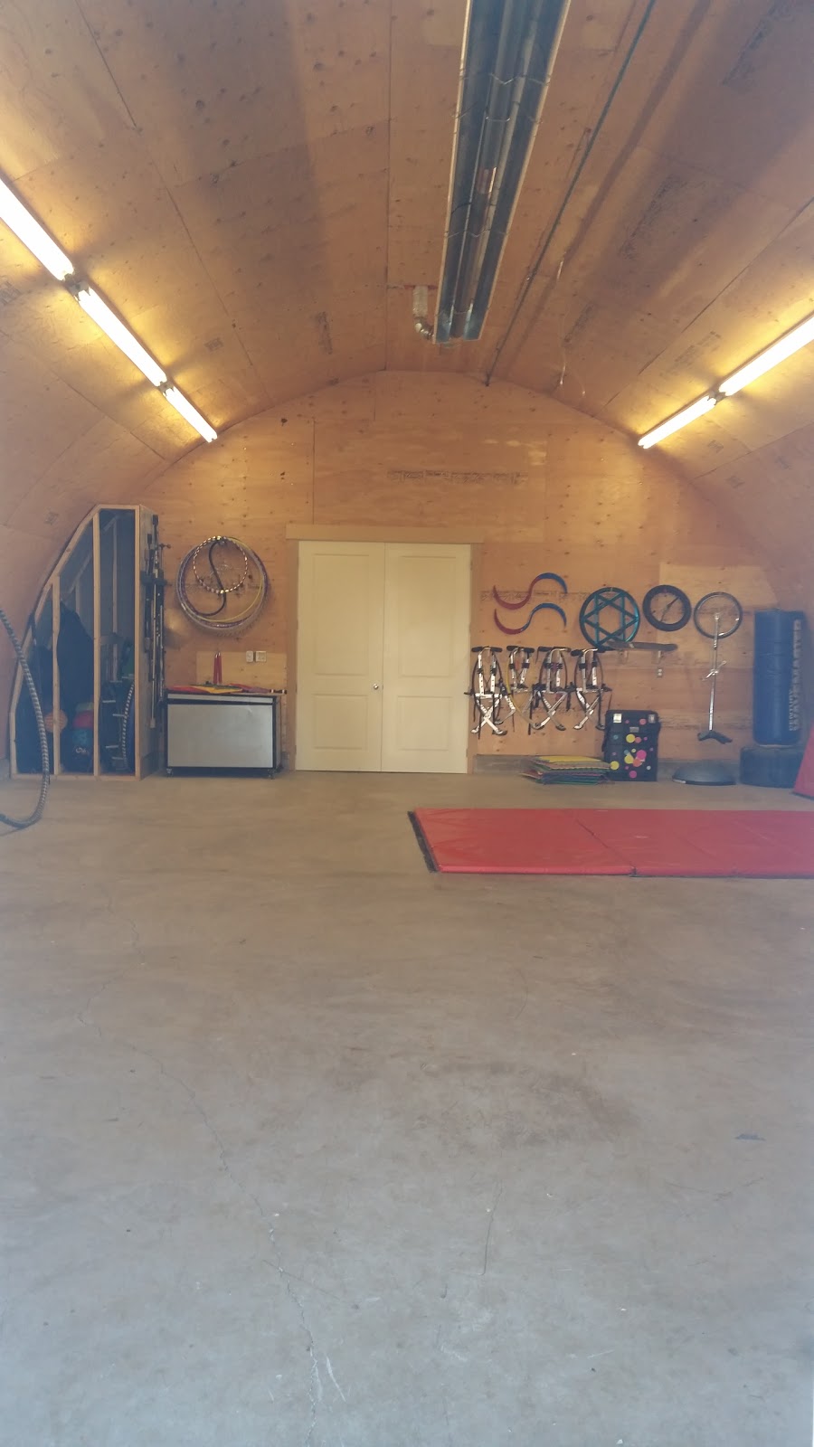 SuperNova Circus | Rocky View County, AB T0J 1X3, Canada | Phone: (403) 680-0040