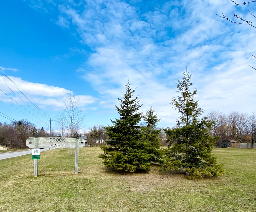 Brock Park | 141-179 Innisfil St, Barrie, ON L4N 3E6, Canada | Phone: (705) 726-4242