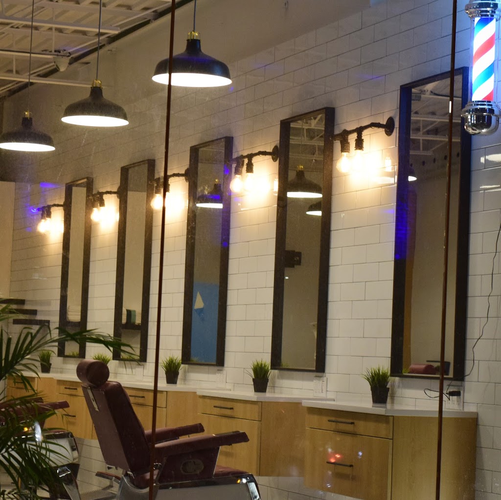 Maverick Barbier | 6464 Boul St-Laurent, Montréal, QC H2S 3C4, Canada | Phone: (514) 276-2887