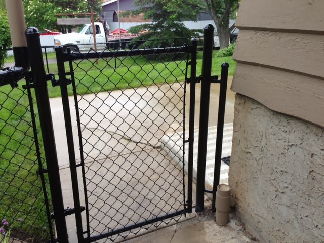 Cottams Fencing and Contracting | 783 Lake Twintree Crescent SE, Calgary, AB T2J 2W2, Canada | Phone: (403) 203-3409