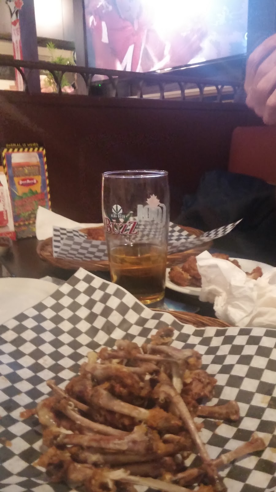 Sham Rocks Pub & Grill House | 1100 Dundas St E, Whitby, ON L1N 2K2, Canada | Phone: (905) 668-7625