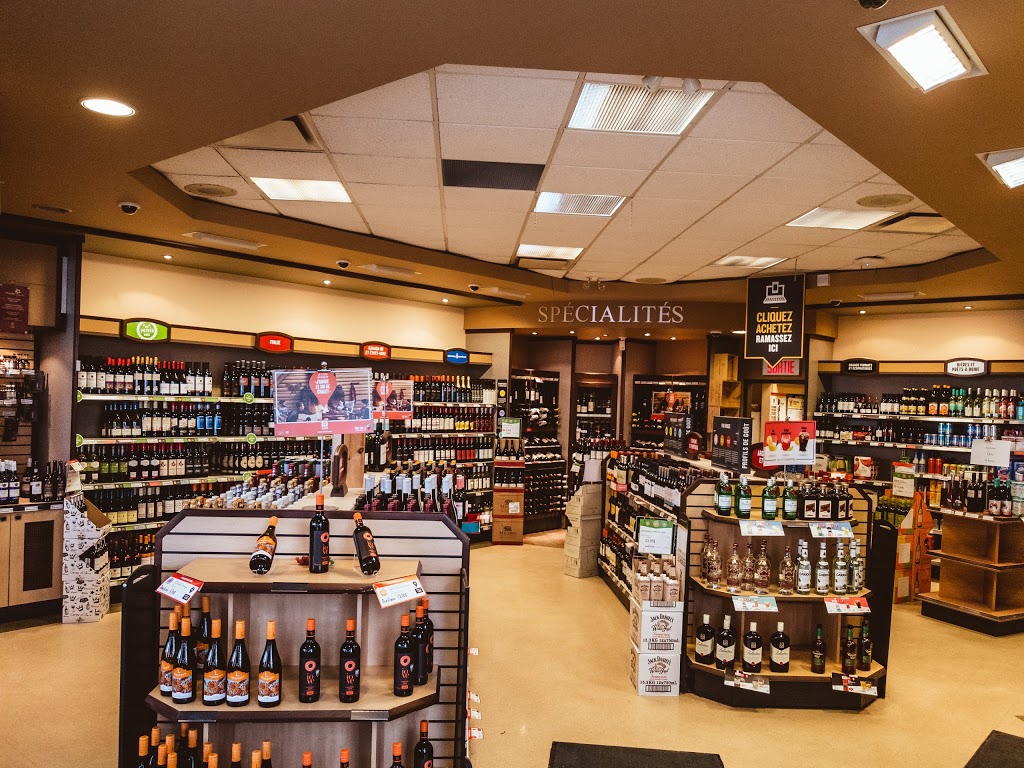 SAQ | 8 Chemin de Fairfax, Stanstead, QC J0B 3E0, Canada | Phone: (819) 876-5406