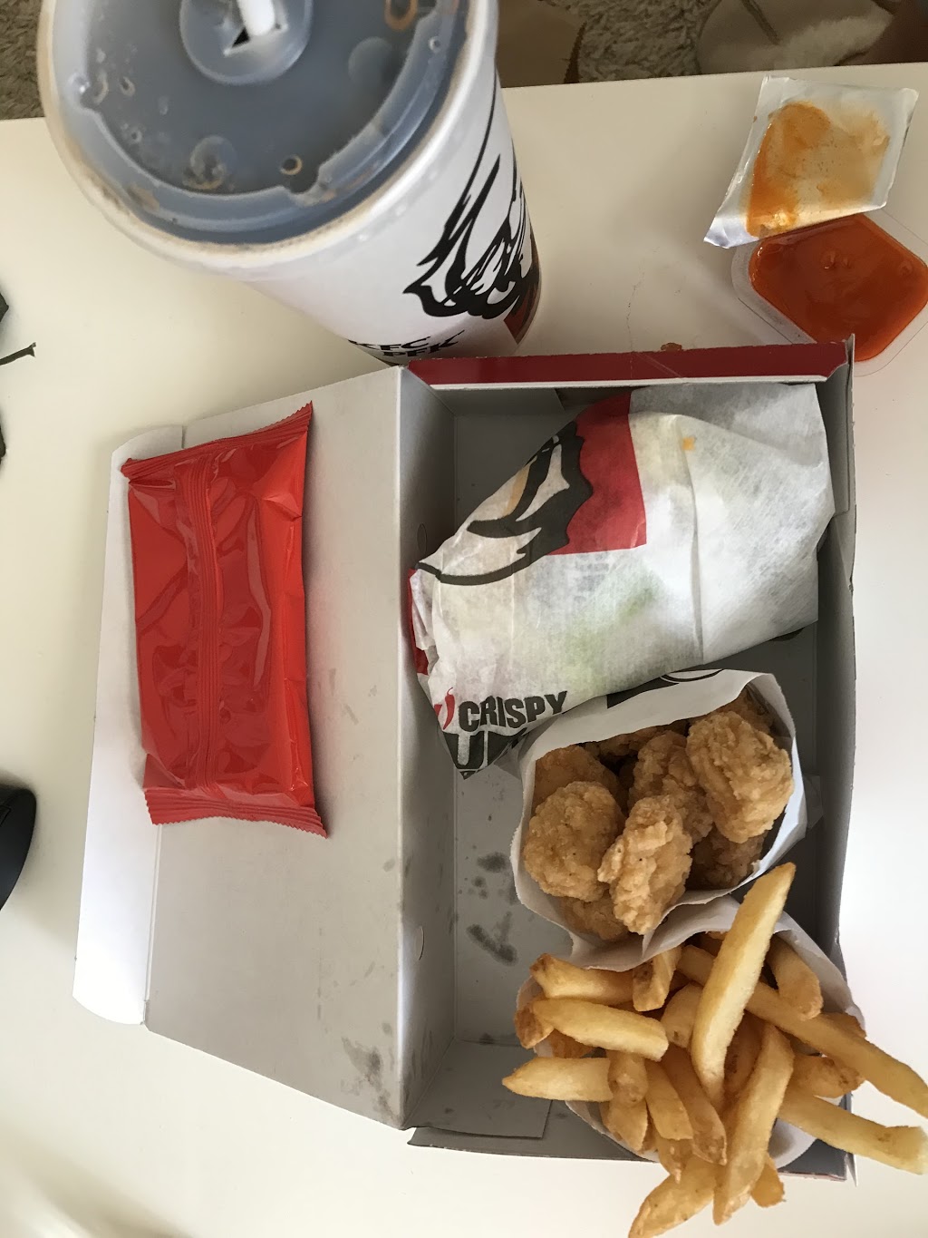 KFC | 500 Grantham Ave #486, St. Catharines, ON L2M 3J7, Canada | Phone: (905) 934-3369