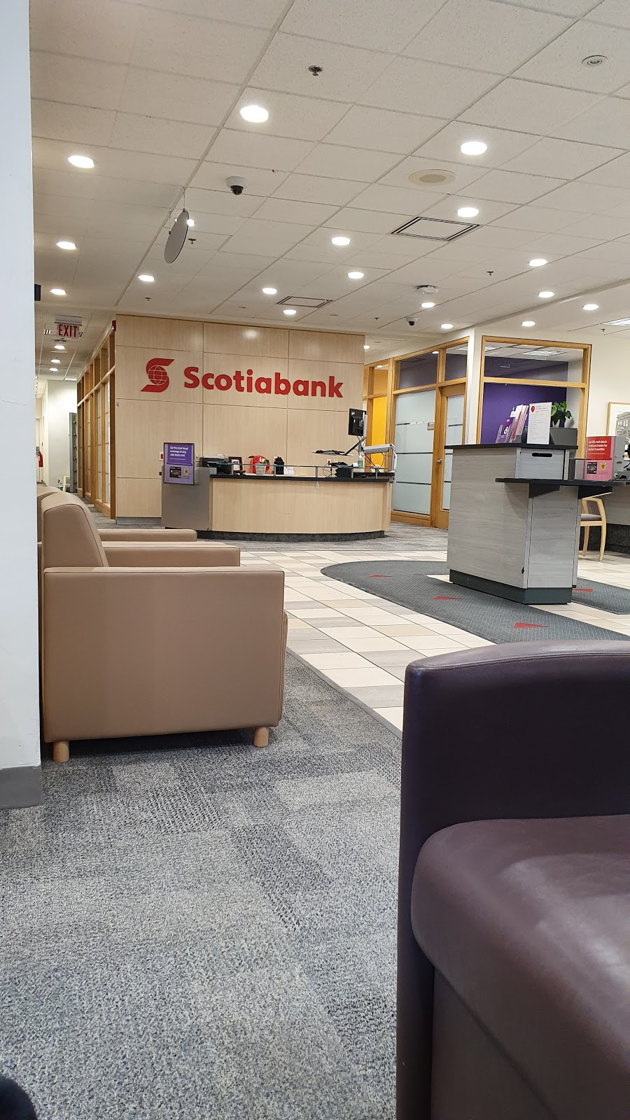 Scotiabank | 301 Oxford St W, London, ON N6H 1S6, Canada | Phone: (519) 642-5040