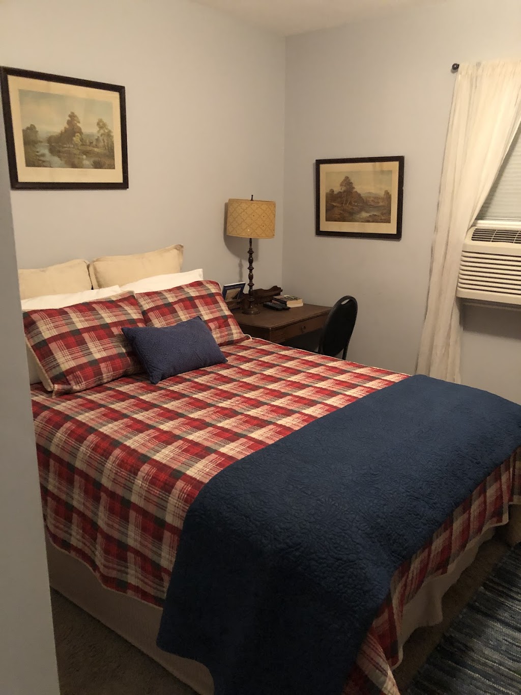 Warner Bar and Hotel | 102 4 Ave, Warner, AB T0K 2L0, Canada | Phone: (403) 642-2199