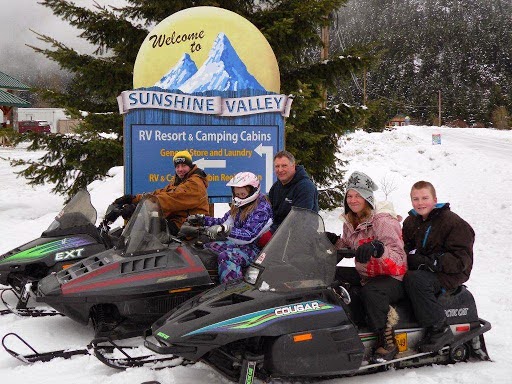 Sunshine Valley RV Resort & Cabins | 14850 Alpine Blvd, Hope, BC V0X 1L5, Canada | Phone: (604) 869-0066
