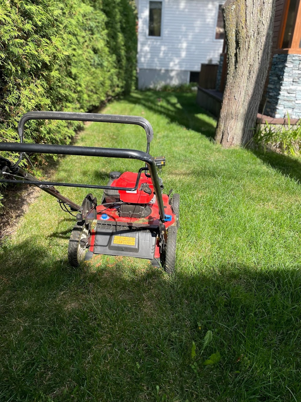 GBpaysagement | 10 Rue dÉvreux, Blainville, QC J7C 5L2, Canada | Phone: (514) 605-9224