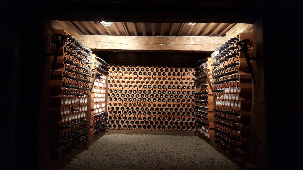 Rockway Vineyards | 3290 Ninth St, St. Catharines, ON L2R 6P7, Canada | Phone: (905) 641-5771